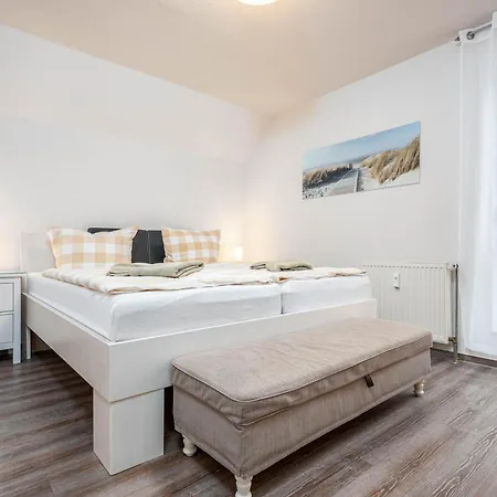 Bahnhofstraße 10 - 3 Apartment *
